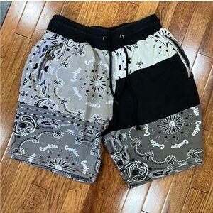 Cookies Shorts